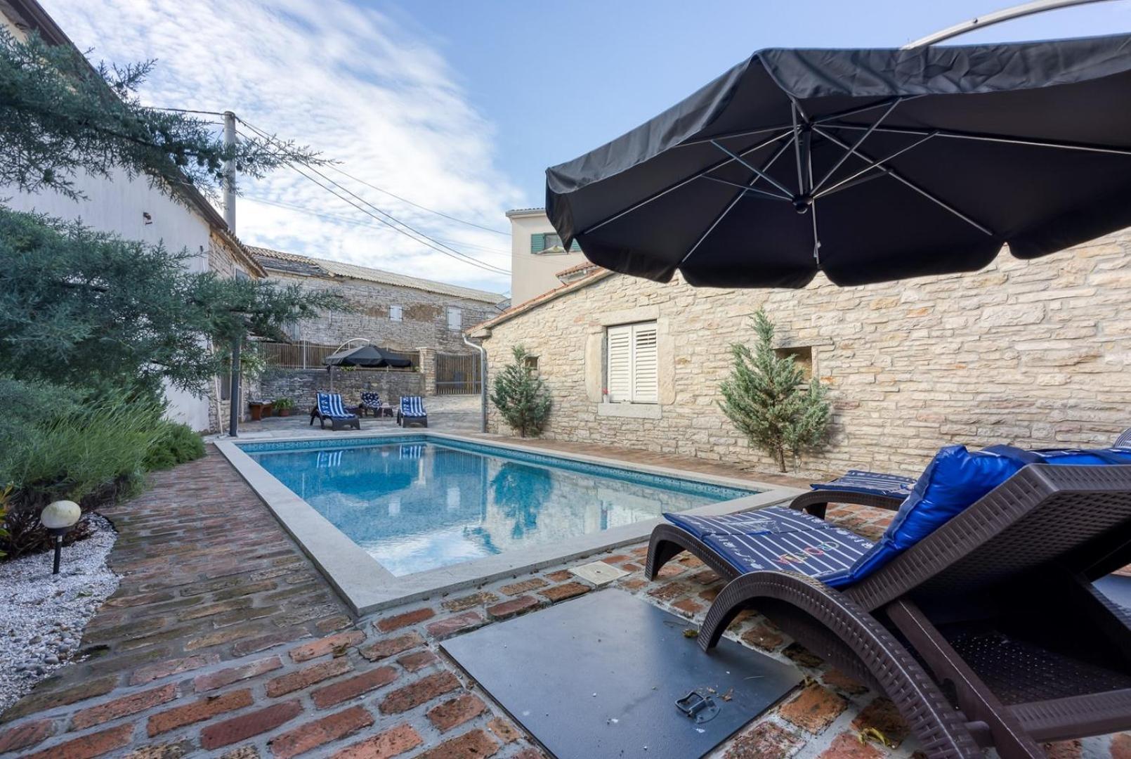 Casa Gustinka Villa Heki ภายนอก รูปภาพ
